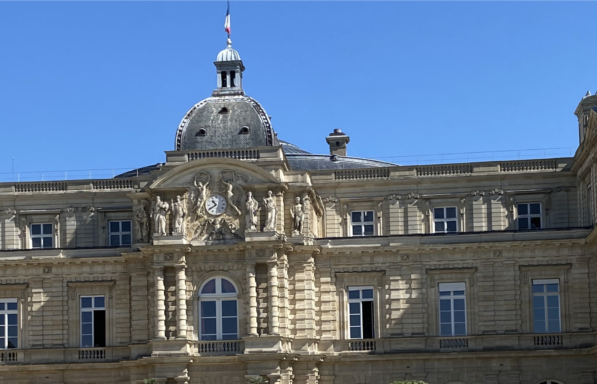 Visit Luxembourg - Palace facade Eloise