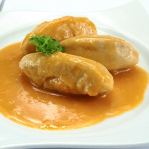 plat de quenelles lyonnaise dans une assiette